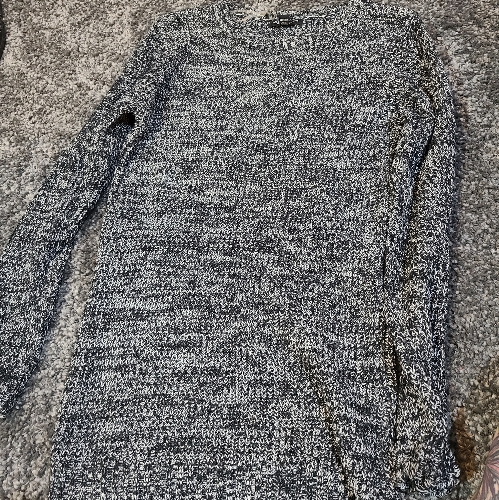 Knit sweater